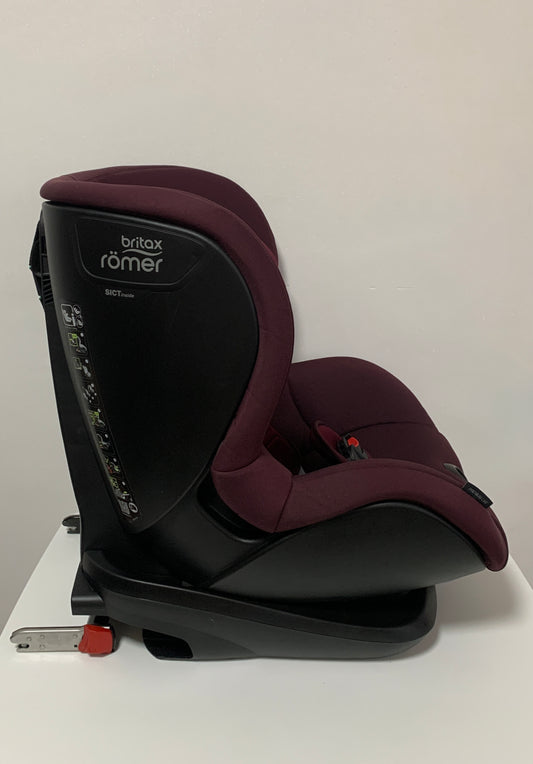 Автокрісло Britax Römer TRIFIX² i-SIZE 76–105 см Burgundy Red — вживане